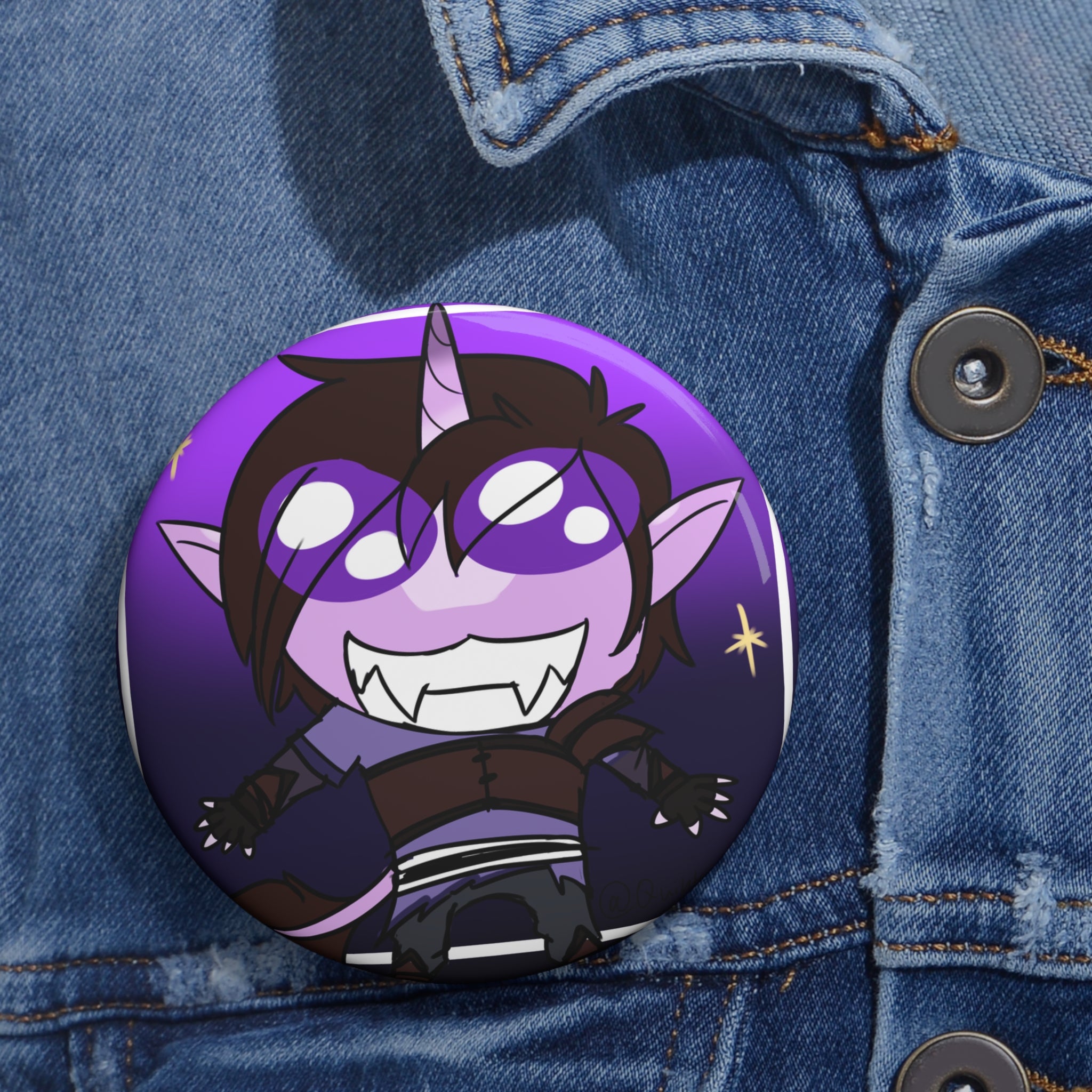 QuintyImara "Twinkle" Button Pin