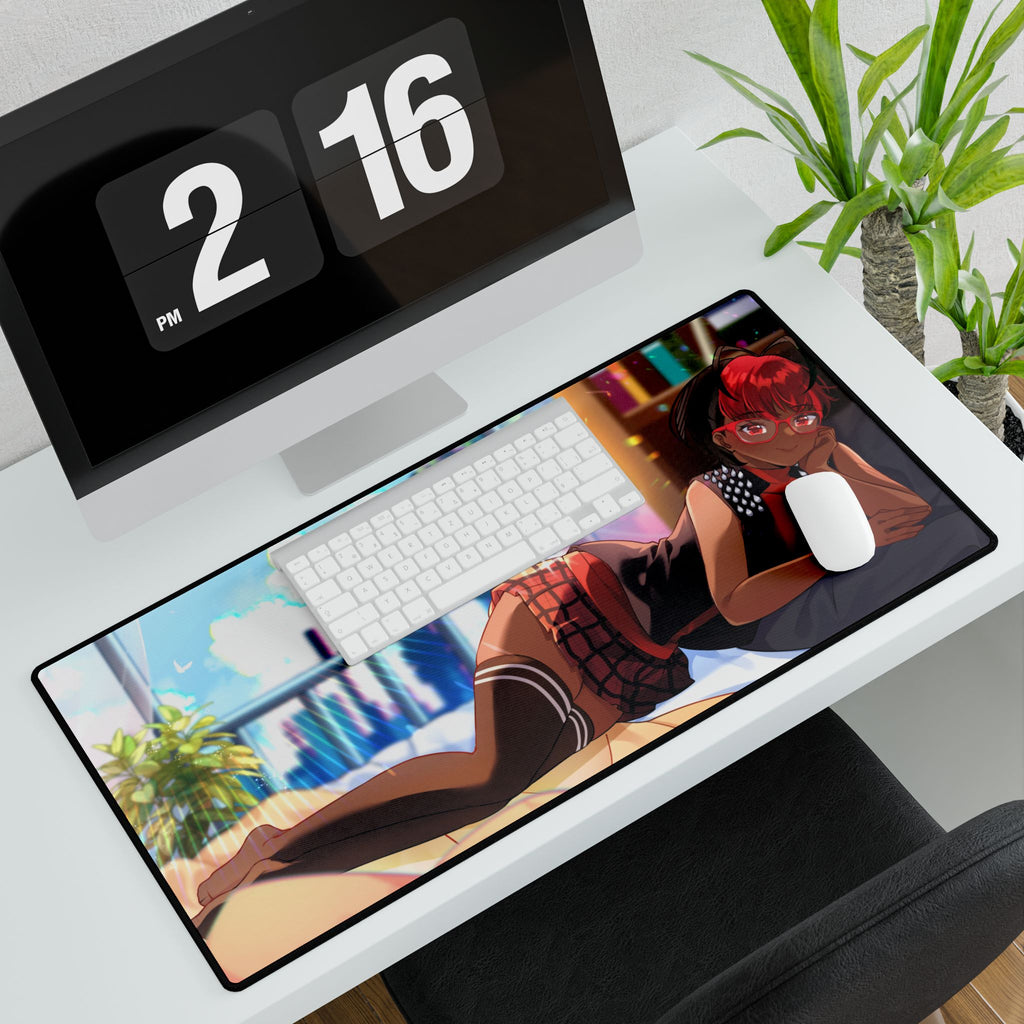 Donni B. Diva "Beautiful View" Deskmat