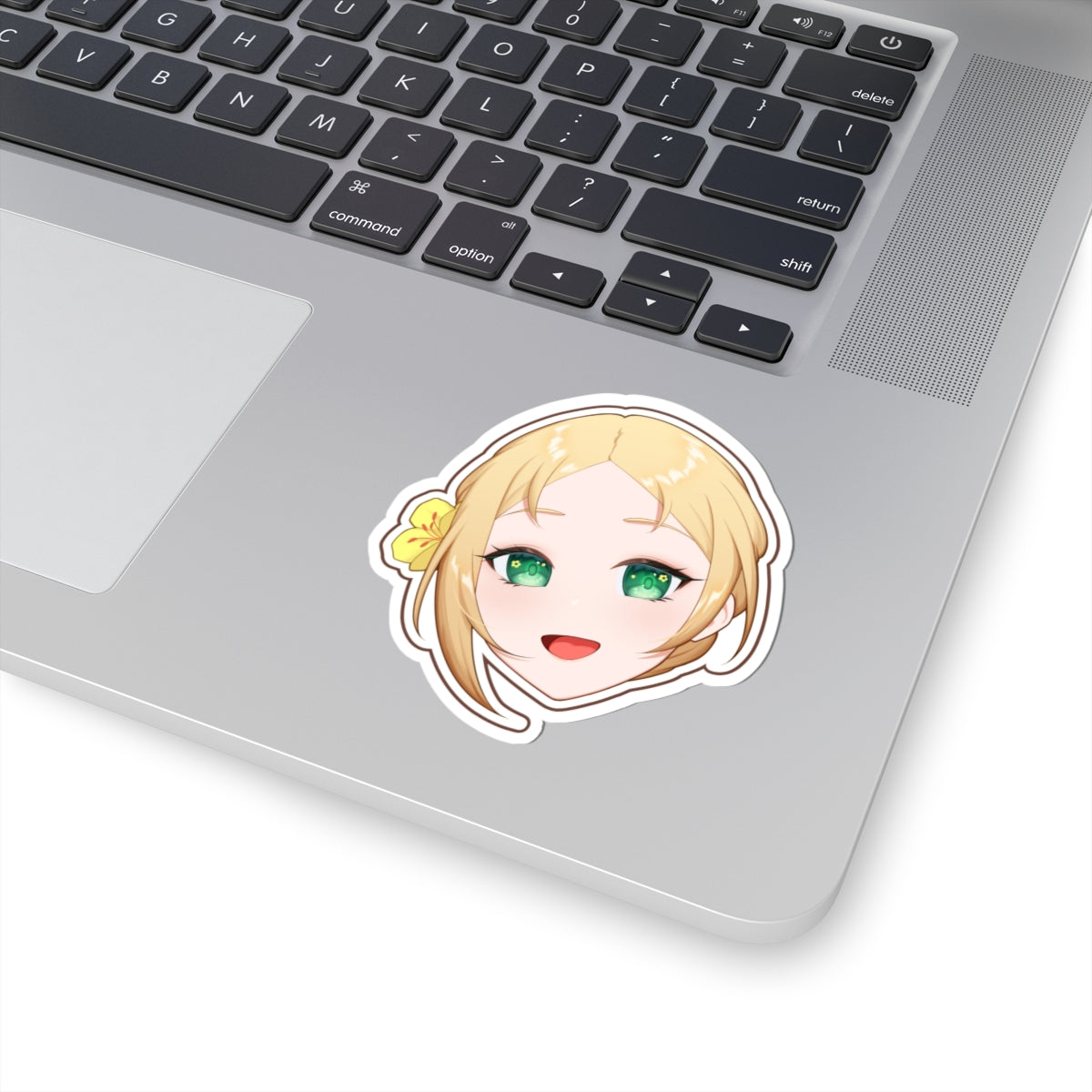 Hana Bloomfae "Smile" Sticker