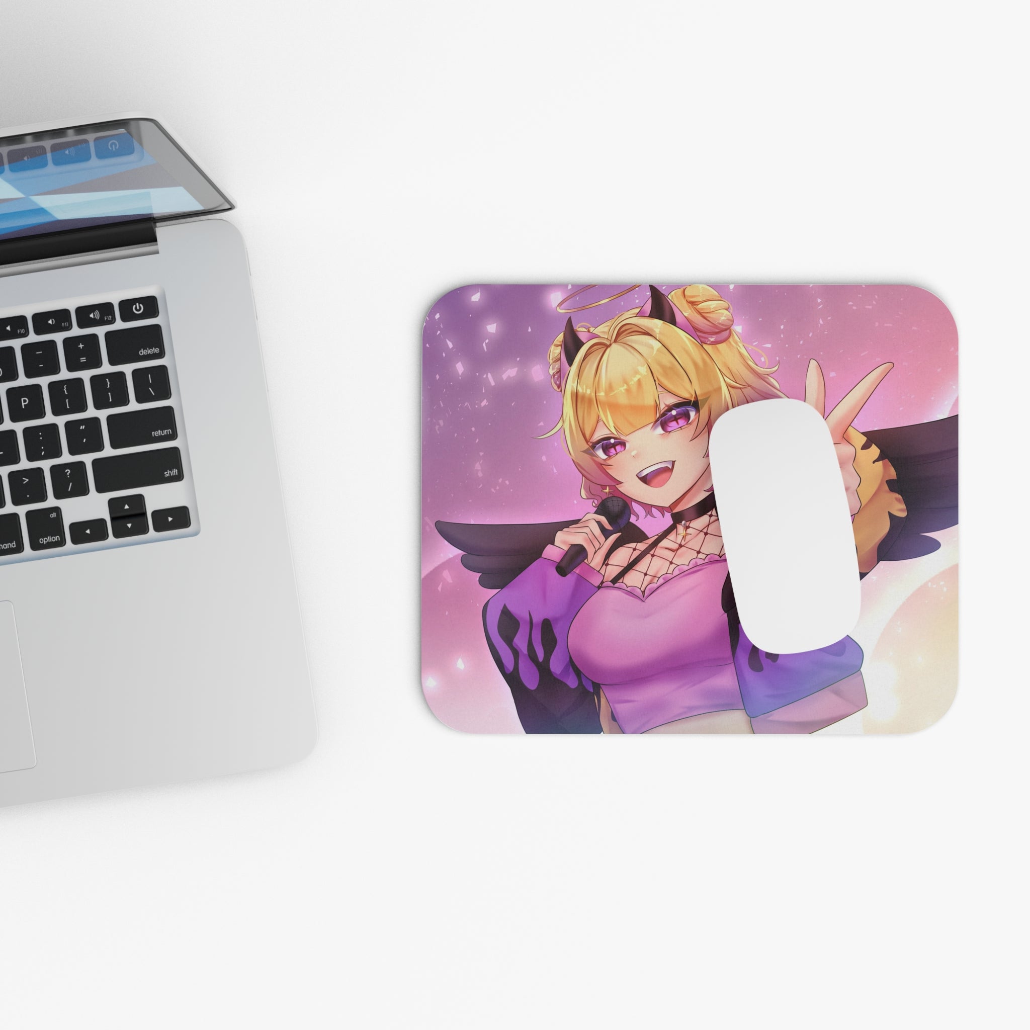 xMellomii "Singing" Mousepad