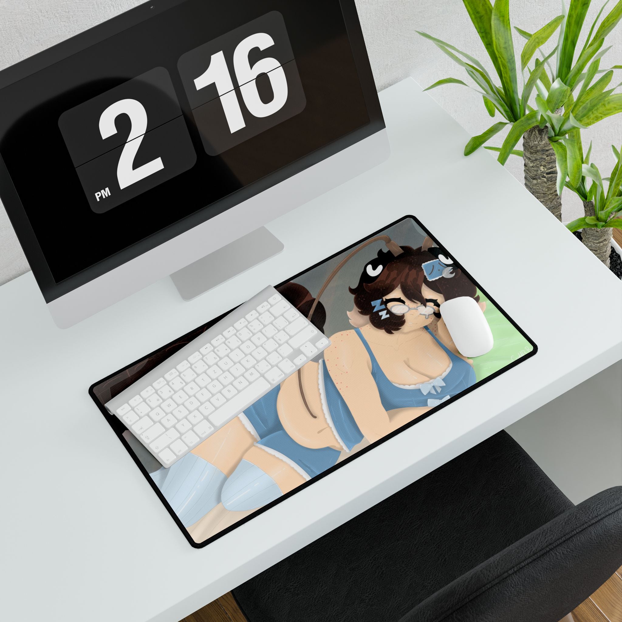 cuddl3_bug Large Desk Mat