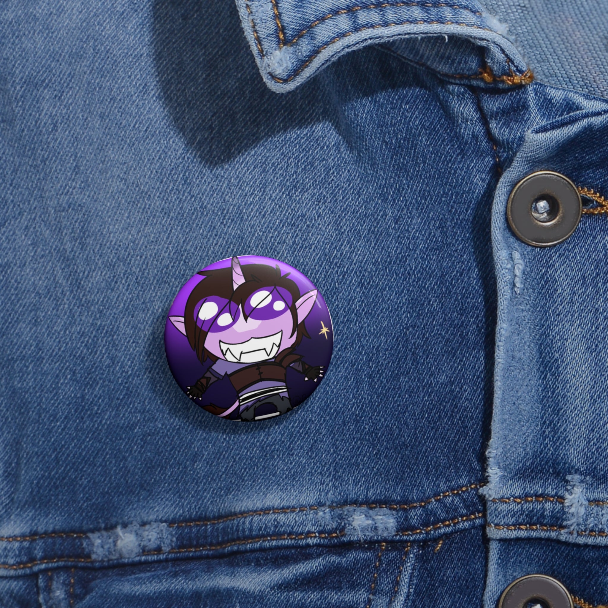 QuintyImara "Twinkle" Button Pin