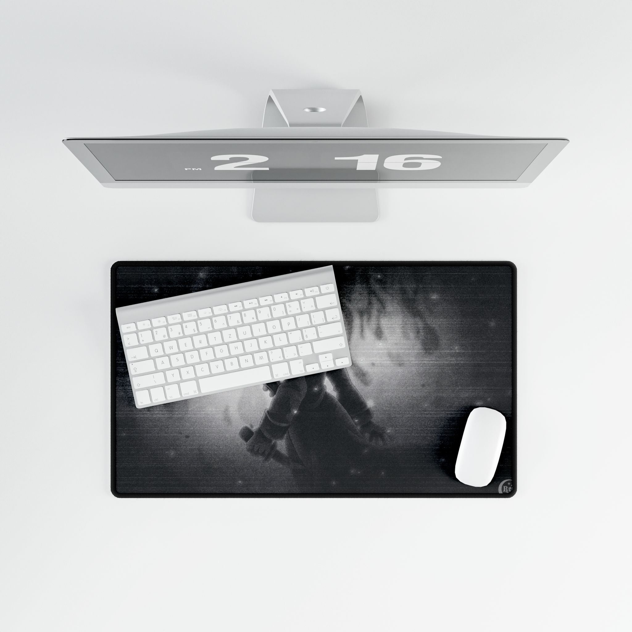 SinsSlender "Red Glare" Deskmat